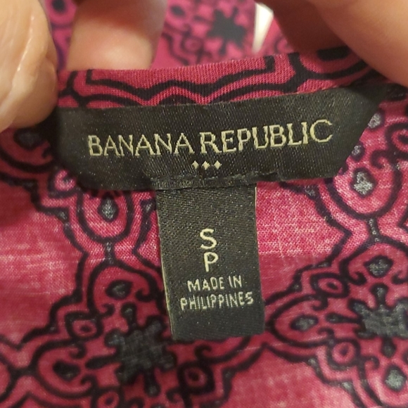 Banana Republic cap sleeve blouse - Picture 5 of 6